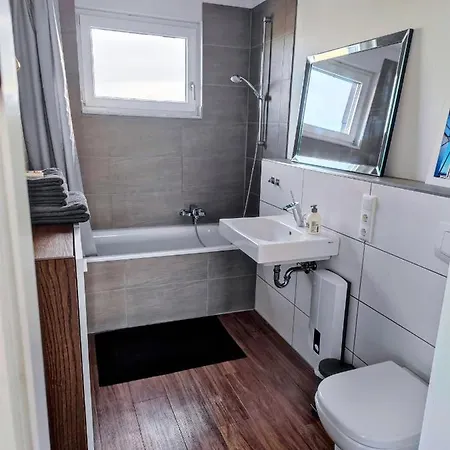 Ueber Den Daechern Von Apartamento *